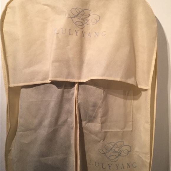 Luly Yang Couture Gown - Picture 8 of 8